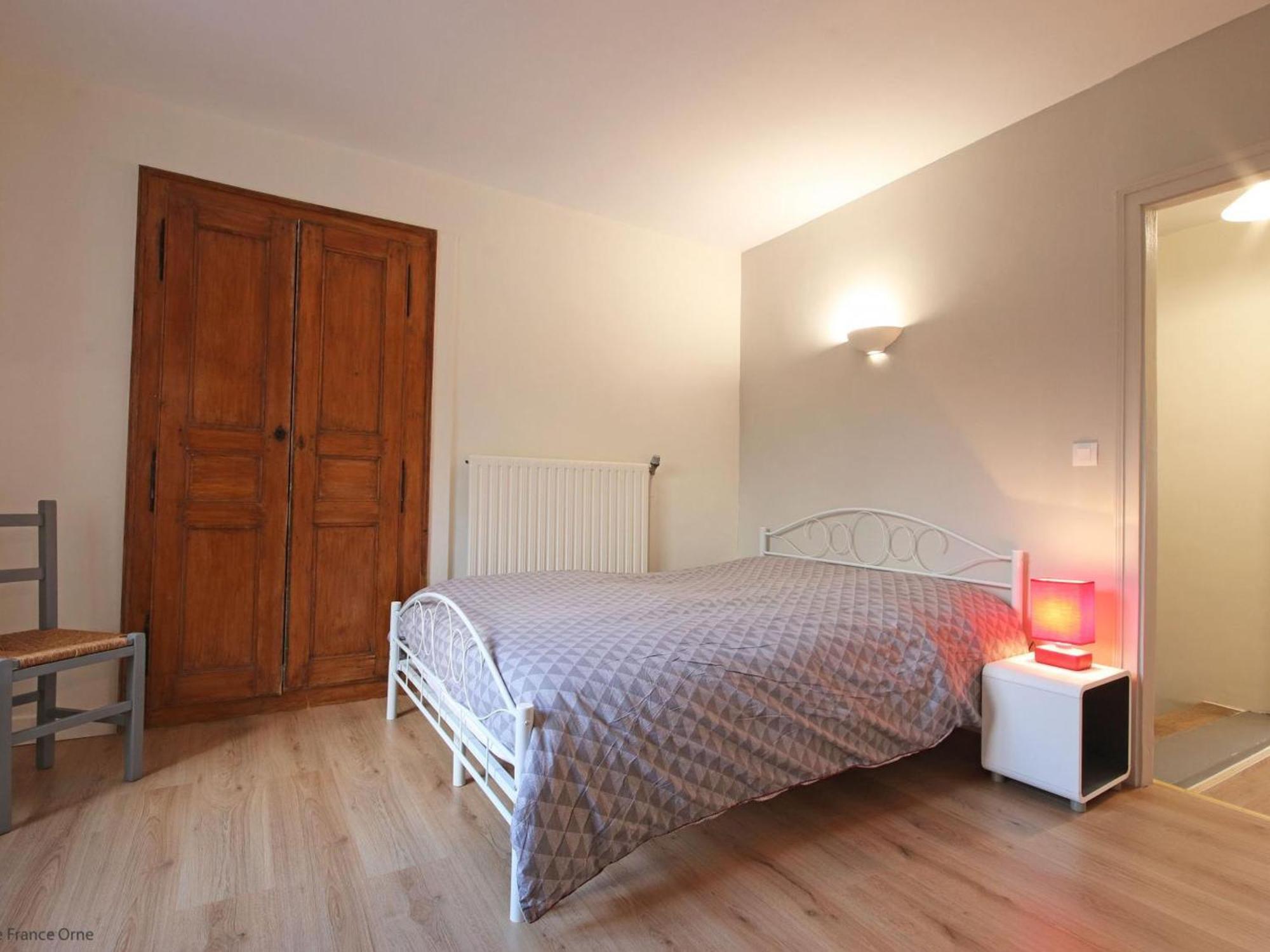 Maison Percheronne Spacieuse Avec Billard, Babyfoot, Et Jardin Clos, Animaux Bienvenus ! - Fr-1-497-65 La Mesniere Exterior foto